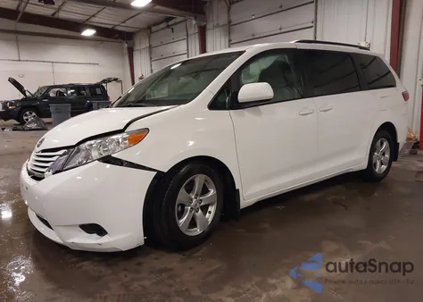 2015 Toyota Sienna Le from USA, damaged, VIN 5TDKK3DC9FS616844